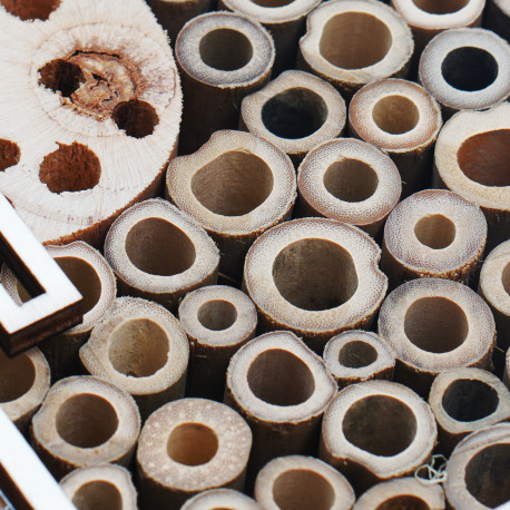 Insect hotel (1 piece)